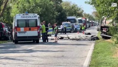 Изправен е бил камионът от трагедията на пътя Русе - Бяла, 3 акта за румънския тираджия от "Витиня"