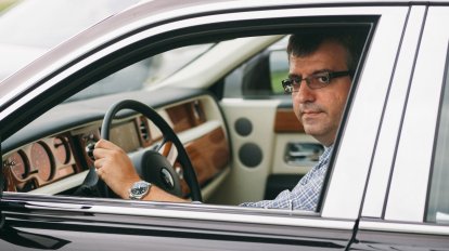 Константин Томов